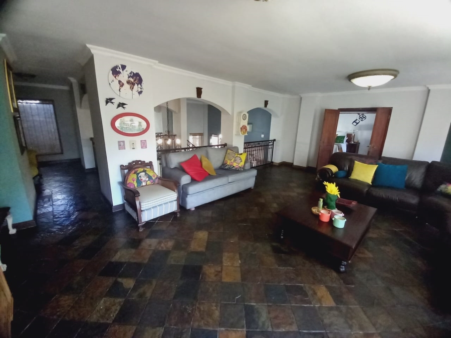 5 Bedroom Property for Sale in Maraldi Estate Free State
